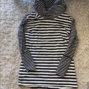 Stripe cowl neck long sleeve top.